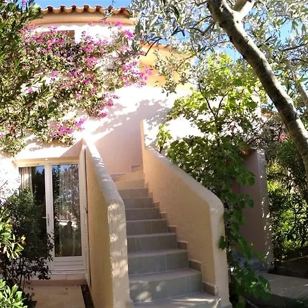 Maison 4 Pieces, Vue Panoramique, Piscine, Climatisation, Pres De Palombaggia