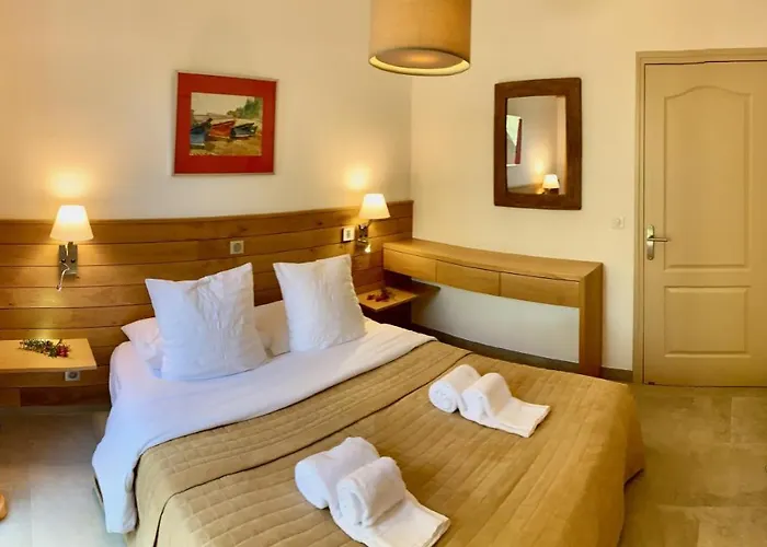 Maison 4 Pieces, Vue Panoramique, Piscine, Climatisation, Pres De Palombaggia