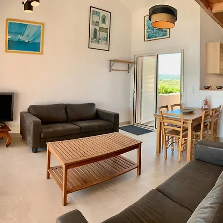 Maison 4 Pièces, Vue Panoramique, Piscine, Climatisation, Près De Palombaggia Casa vacanze