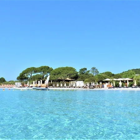 Vakantiehuis Maison 4 Pieces, Vue Panoramique, Piscine, Climatisation, Pres De Palombaggia *