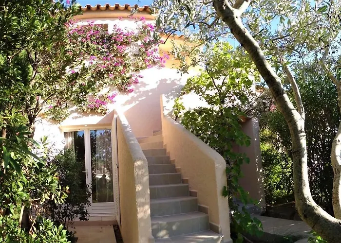 Maison 4 Pieces, Vue Panoramique, Piscine, Climatisation, Pres De Palombaggia