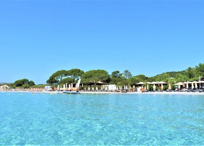 Casa vacanze Maison 4 Pieces, Vue Panoramique, Piscine, Climatisation, Pres De Palombaggia *